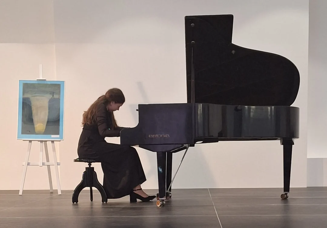 20250401 190945 scaled