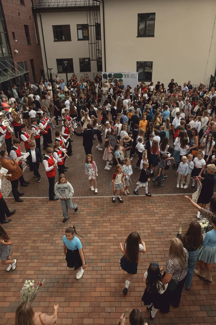 Fb img 1758106466869