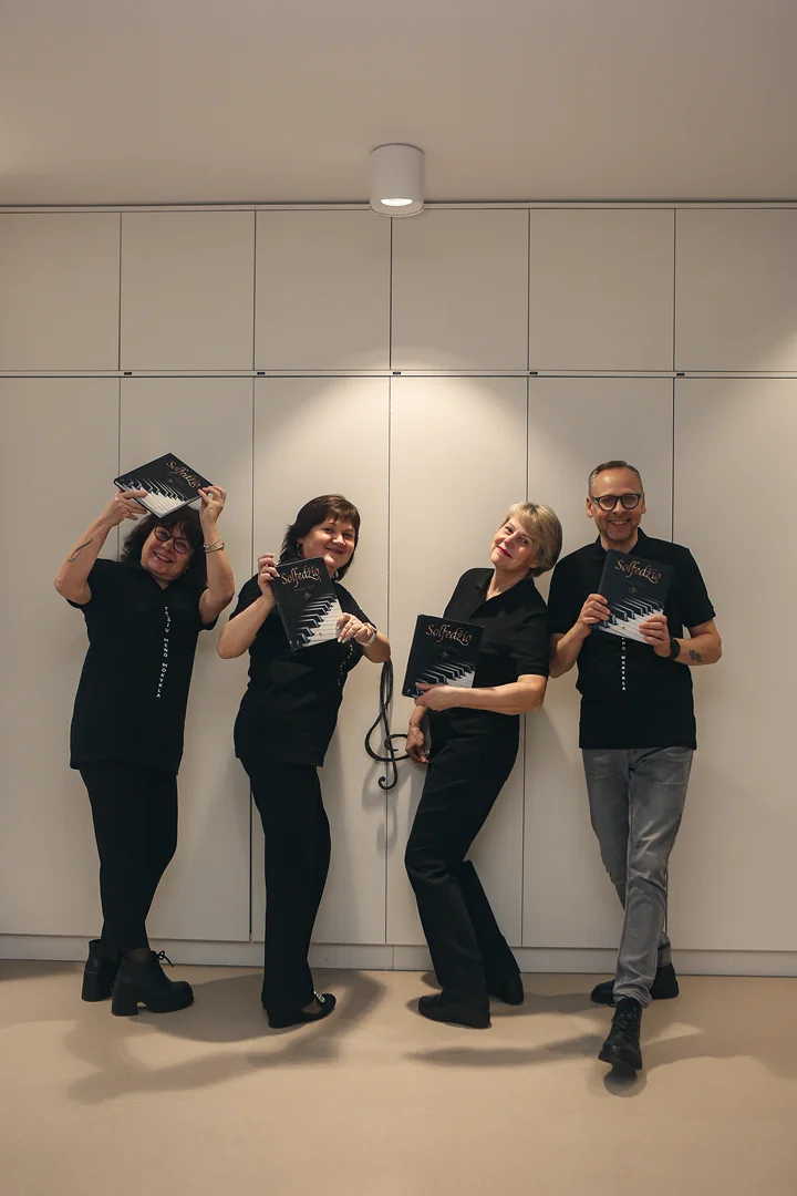 Muzikos teorijos ir dainavimo skyrius